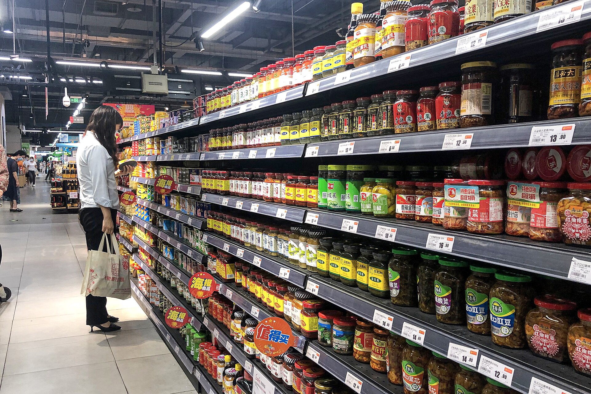 Browsing the pantry aisle